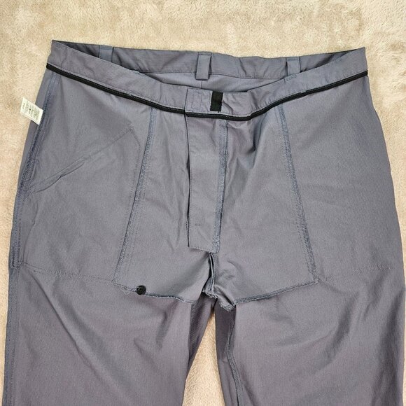 Made in Canada Tilley Pants Safari Cargo Men's Size 44 Zipped Pocket Workwear - Picture 14 of 16